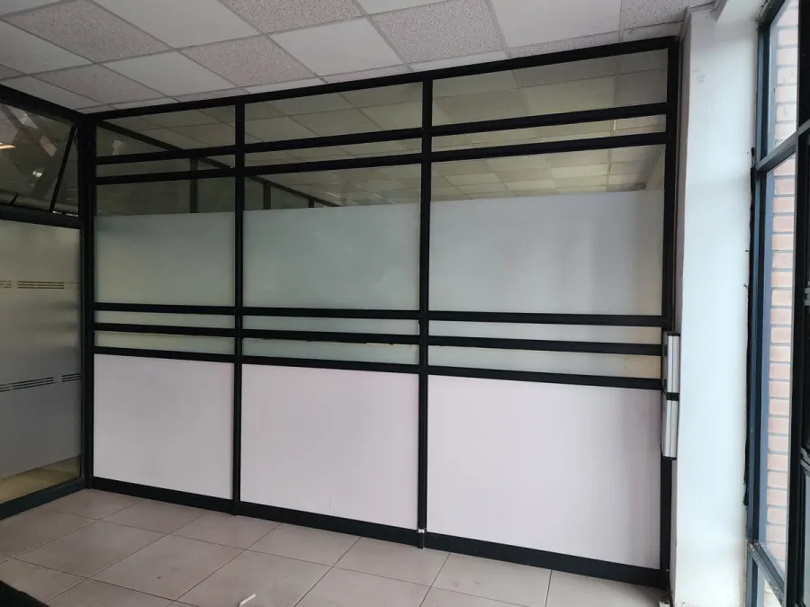 Shop partitions