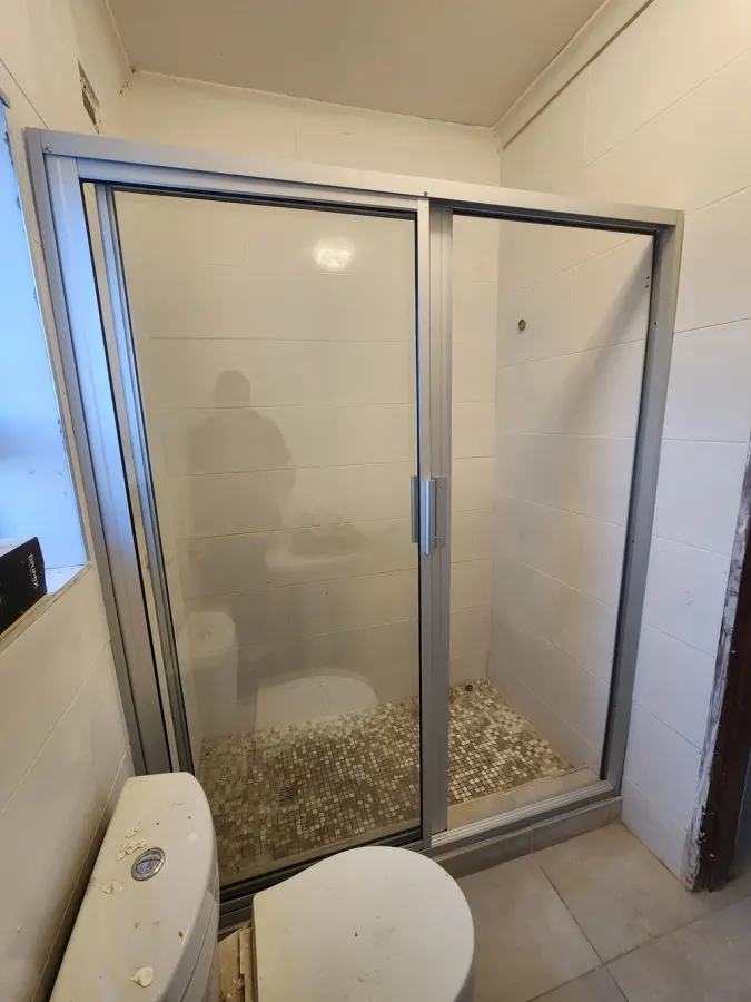 custom shower door marondera