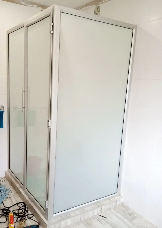 Curved Shower Cubicle