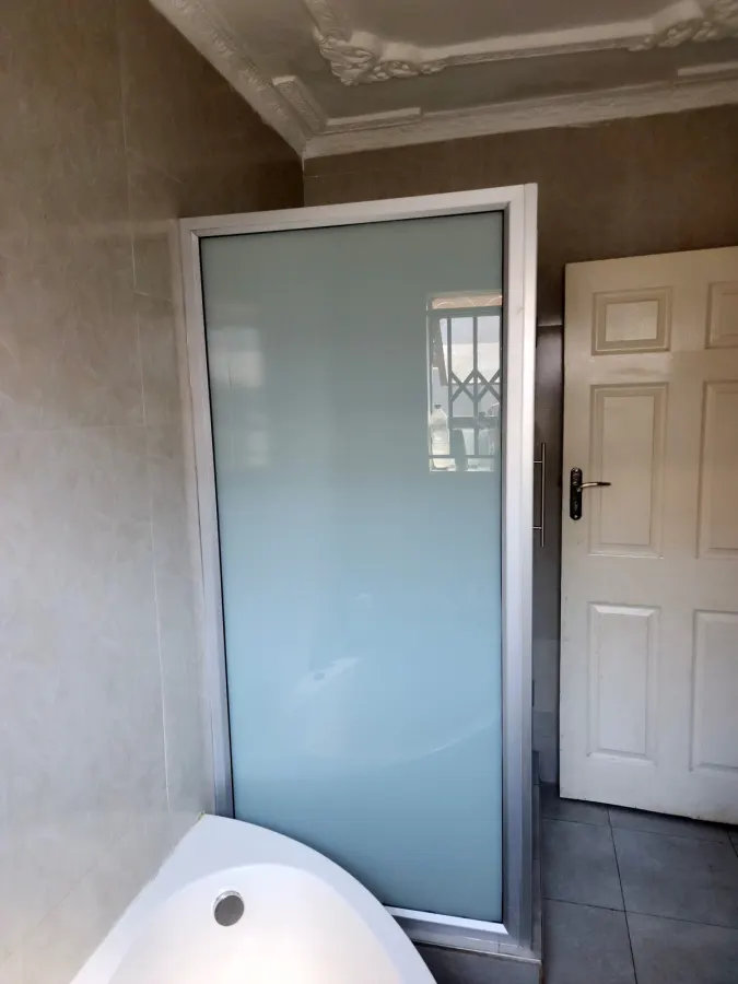 hinged shower with milky white glass cold comfort harare