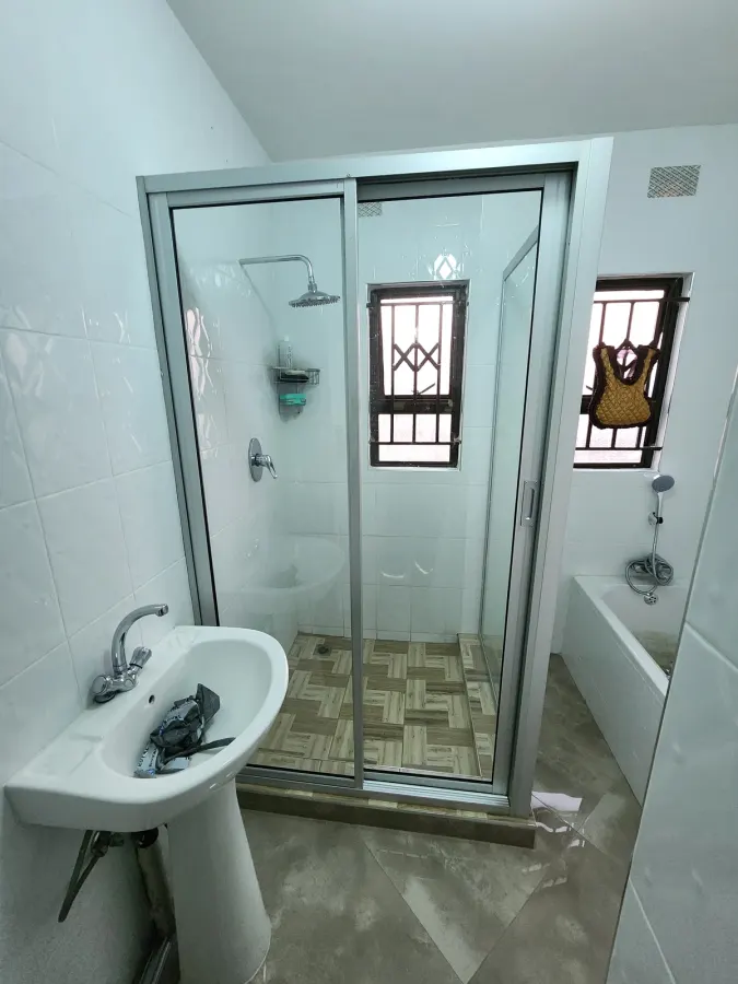 sliding shower cubicle