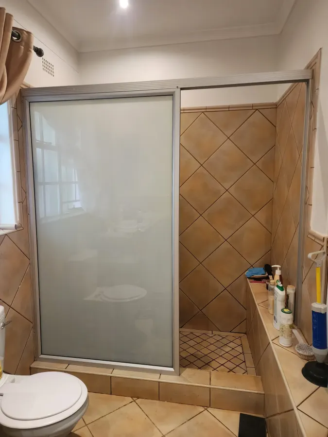 Walk-in Shower Glass