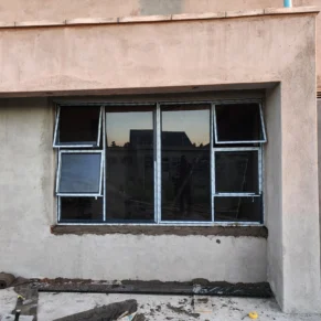 Aluminium Windows With Glasses